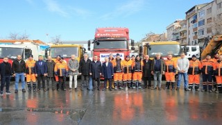 Bayrampaşa Belediyesi’nin temizlik ekibi ve araçları deprem bölgesinde