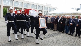 Cumhuriyet Halk Partisi 23. Dönem Bursa Milletvekili Abdullah Özer , son yolculuğuna uğurlandı