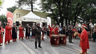 Şehit padişah Bursa’daki kabri başında anıldı