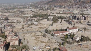 Enkazın yüzde 72’sinin kaldırıldığı Hatay’da, vatandaş yıllarca yaşadığı sokakları tanıyamaz hale geldi