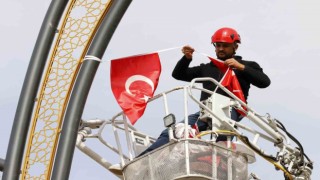 Aksaray Belediyesi, cadde ve sokakları Türk bayrakları ile donatıyor