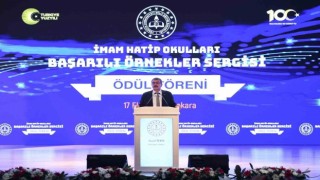 Bakan Tekin: ”Çocuklarımızın önce ana dilini, ana dil becerilerini geliştirmelerini arzu ediyoruz”