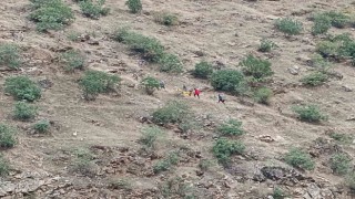 Siirt’te menengiç toplamaya giden kız yamaçtan yuvarlanarak yaralandı