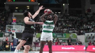 Türkiye Sigorta Basketbol Süper Ligi: Bursaspor: 82 - Beşiktaş: 76