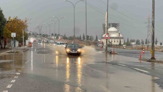 Kahramanmaraş’ta sağanak yağışı etkili oluyor