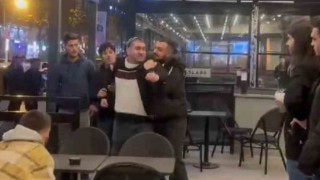 Niğde’de Starbucks protestosunda tartışma: 1 gözaltı