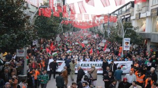 Sakarya’da insan seli: Hep bir ağızdan İsrail’i kınadılar