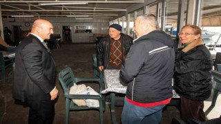 Balıkçılardan Başkan Soyer’e Körfez temizliği teşekkürü