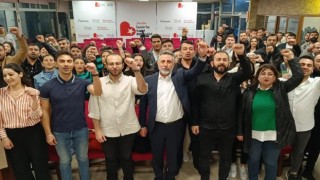 Başkan Sandal: ”Gençleriyle güçlü bir Bayraklı oluşturduk”