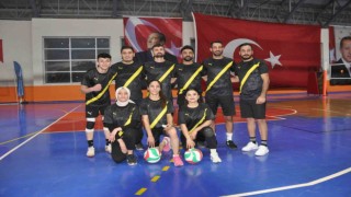 Bulanık’ta kurumlar arası voleybol turnuvası başladı