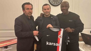 İbrahim Yattara Sivas’ta Amatör Lig takımına transfer oldu