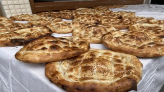 Adana’da Ramazan pidesi 16 liradan satılacak