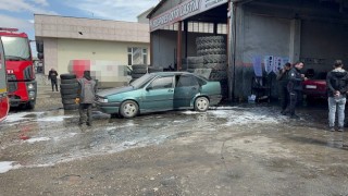 Gaziantep’te otomobilin LPG tüpünün patladığı anın görüntüsü ortaya çıktı