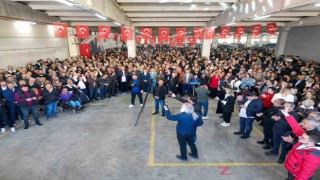 Menemen’de miting gibi açılış