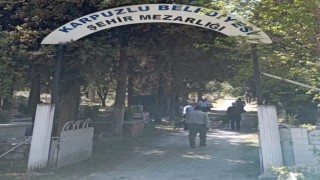 Karpuzlu’da mezarlığın bakımsız hali tepki çekti