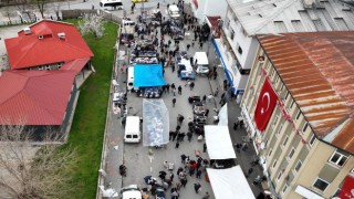 Muş’ta kurulan bayram pazarında son gün yoğunluğu yaşandı