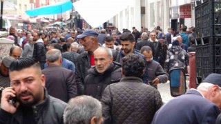 Van’da bayram alışverişinde son gün yoğunluğu