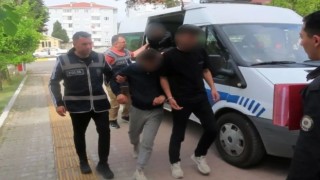 Vize’de kavga ihbarına giden polis uyuşturucu buldu