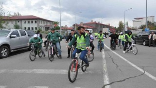 Kars’ta 11.Yeşilay Bisiklet Turu