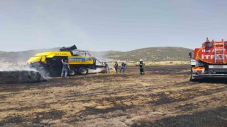 Burdur’da balya makinesinden çıkan yangında 9 dekarlık arazi kül oldu