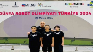 Kocatepe Ortaokulu Dünya Robot Olimpiyatında büyük başarıya imza attı