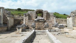 Perge’deki Kestros Çeşmesi 1800 yıl aradan sonra suyla buluşacak