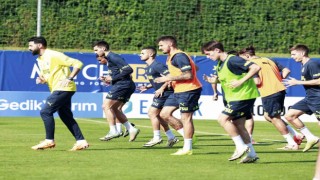 Fenerbahçe, yeni sezon hazırlıklarını Avusturya’da sürdürüyor