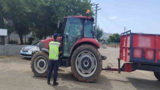 Jandarmadan 112 sürücüye 209 bin lira trafik cezası