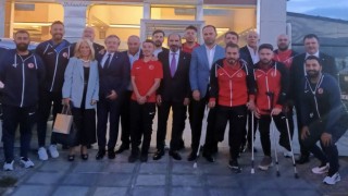 TFF Yönetimi, Ampute Futbol Milli Takımı ile bir araya geldi