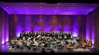 İDSO DenizBank Konserleri’nde saygı duruşu