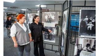 Karşıyaka Belediyesi’nden fotoğraf tarihine ışık tutan sergi
