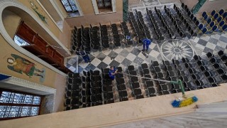 İzmir’in ibadethaneleri pırıl pırıl