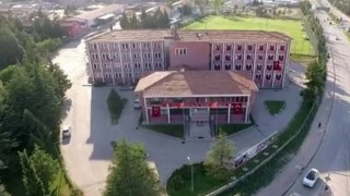 Özel İdarede Genel Sekreter Değil, Yardımcıları Değişti