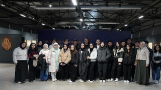 Gençler, “Mukaddes Emanetlere” sahip çıkıyor